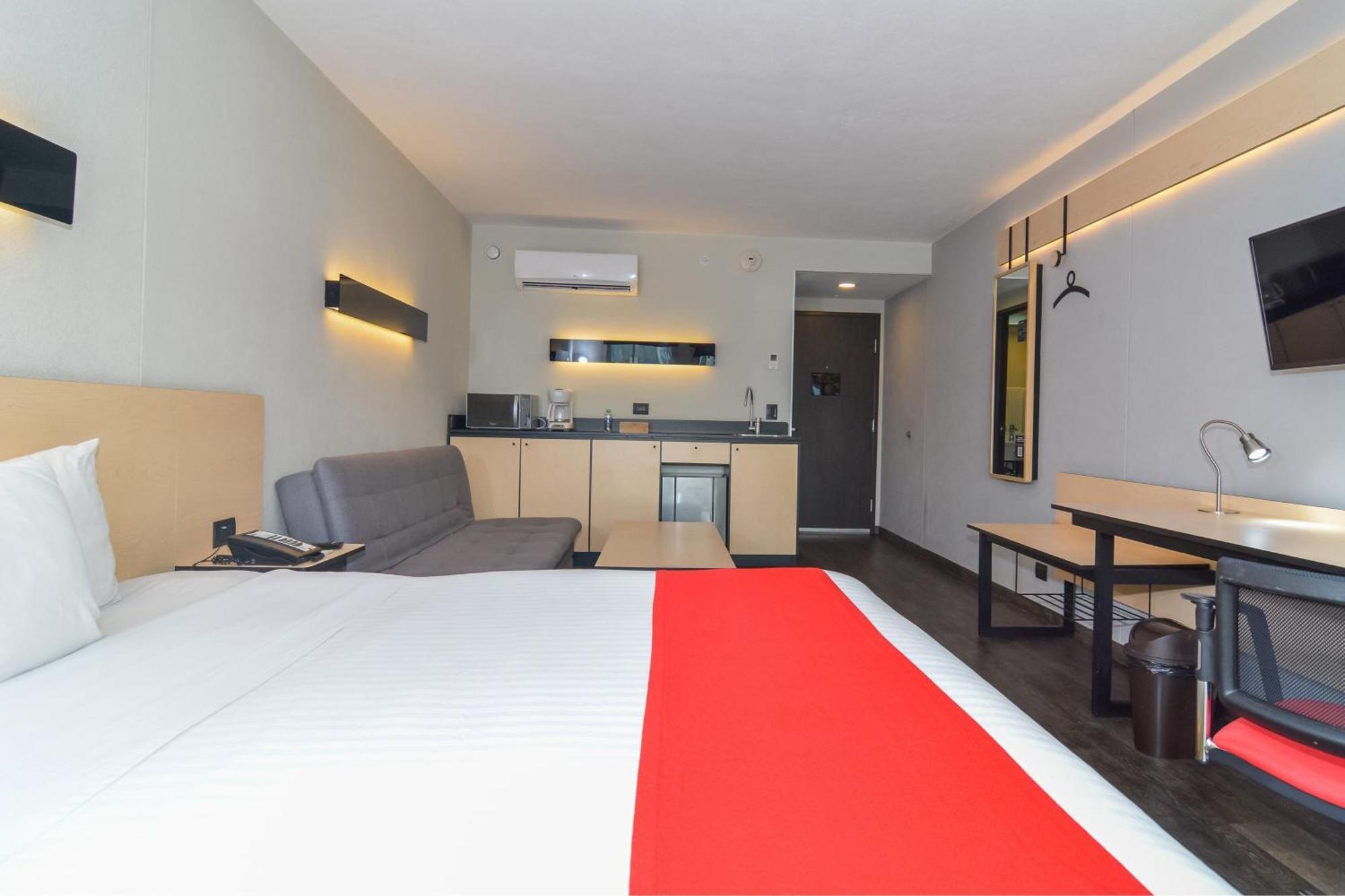 City Express Plus By Marriott Medellin Colombia Ngoại thất bức ảnh