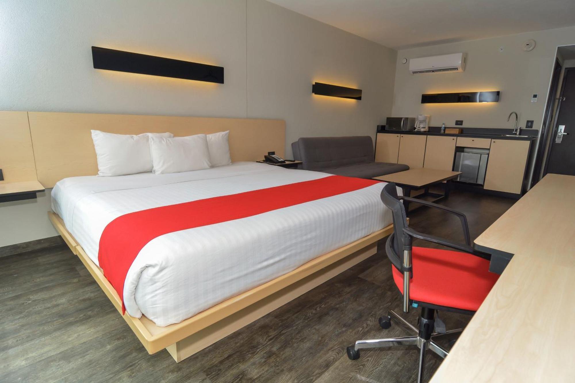 City Express Plus By Marriott Medellin Colombia Ngoại thất bức ảnh