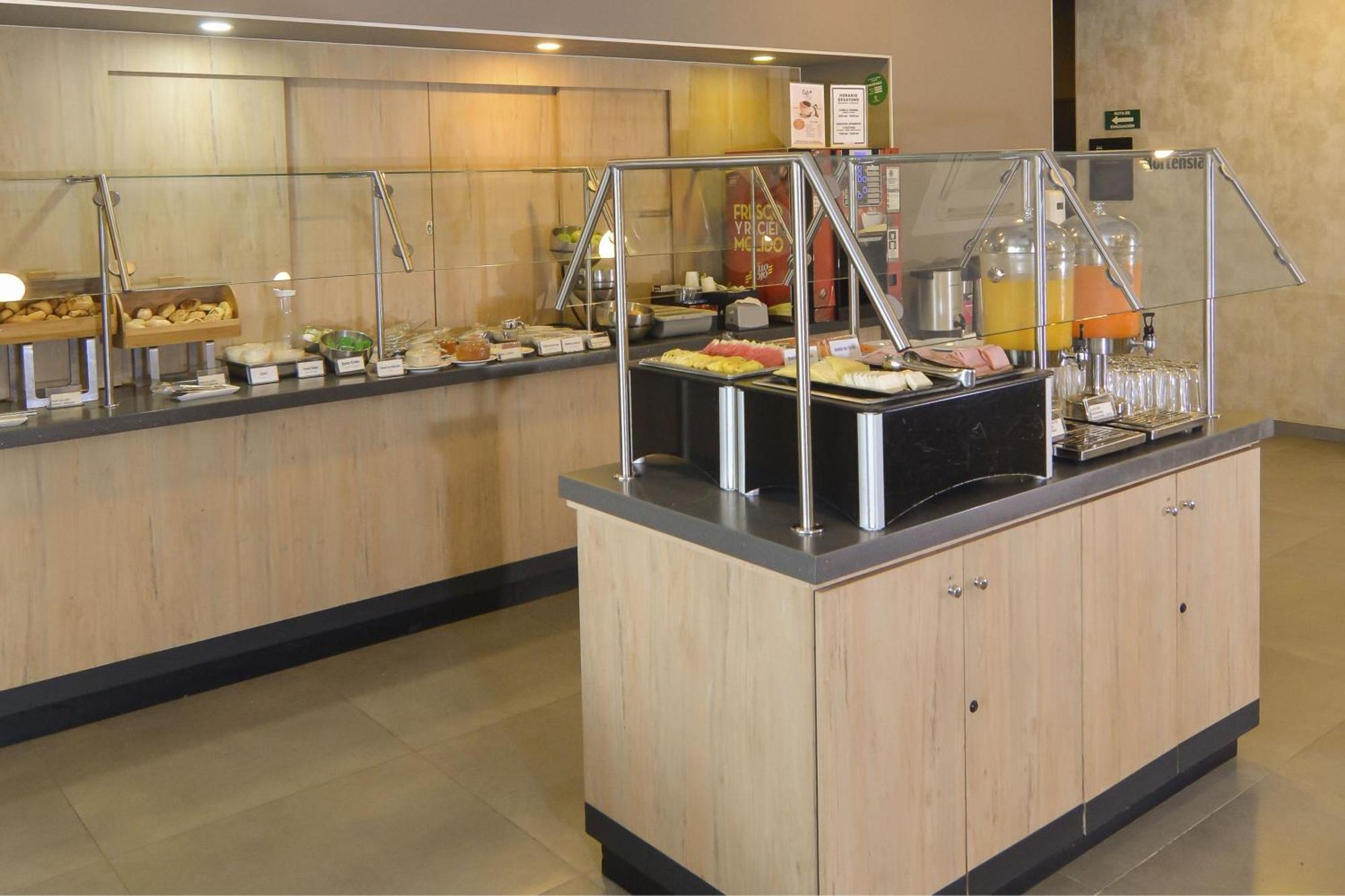 City Express Plus By Marriott Medellin Colombia Ngoại thất bức ảnh