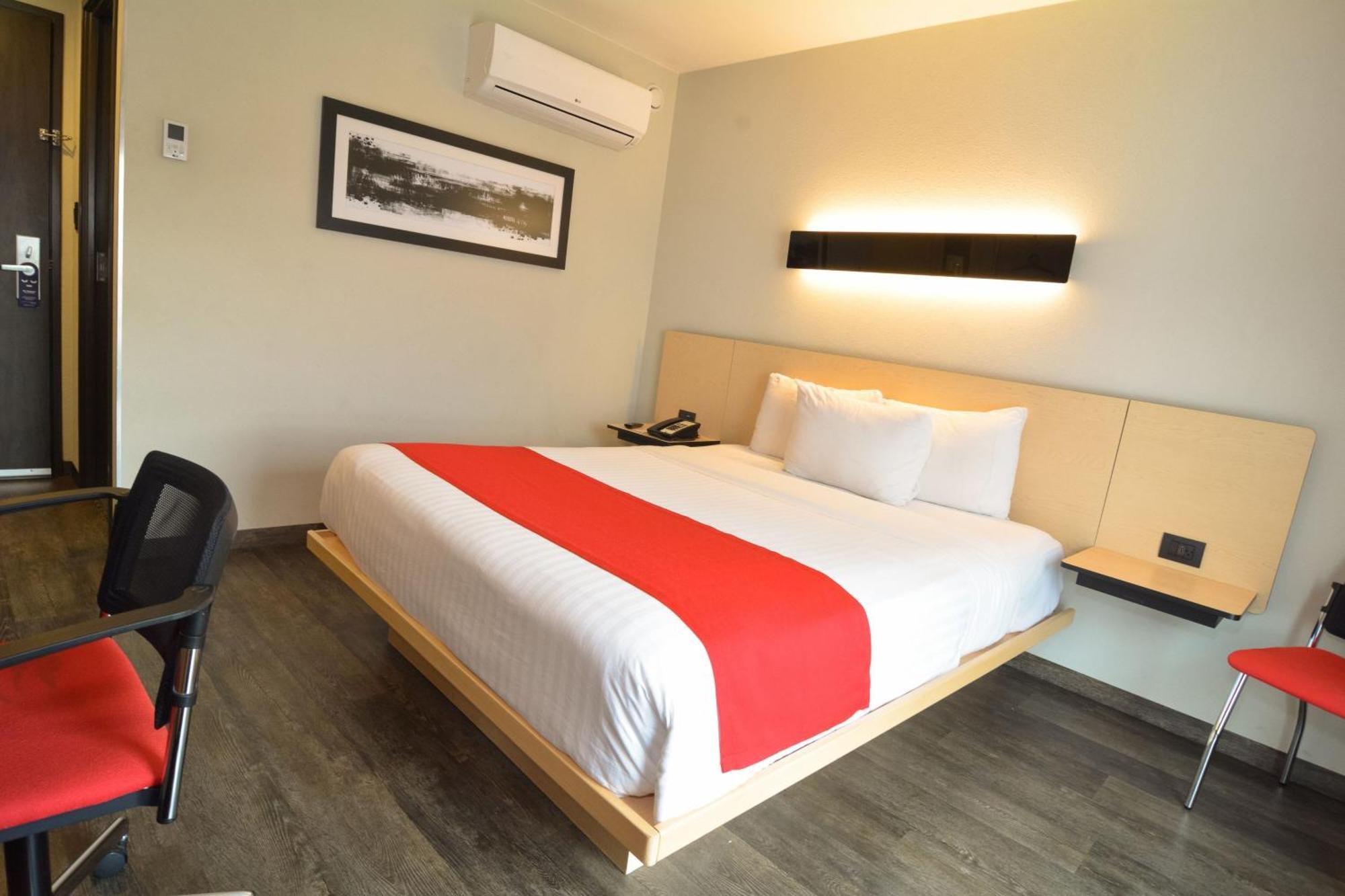 City Express Plus By Marriott Medellin Colombia Ngoại thất bức ảnh