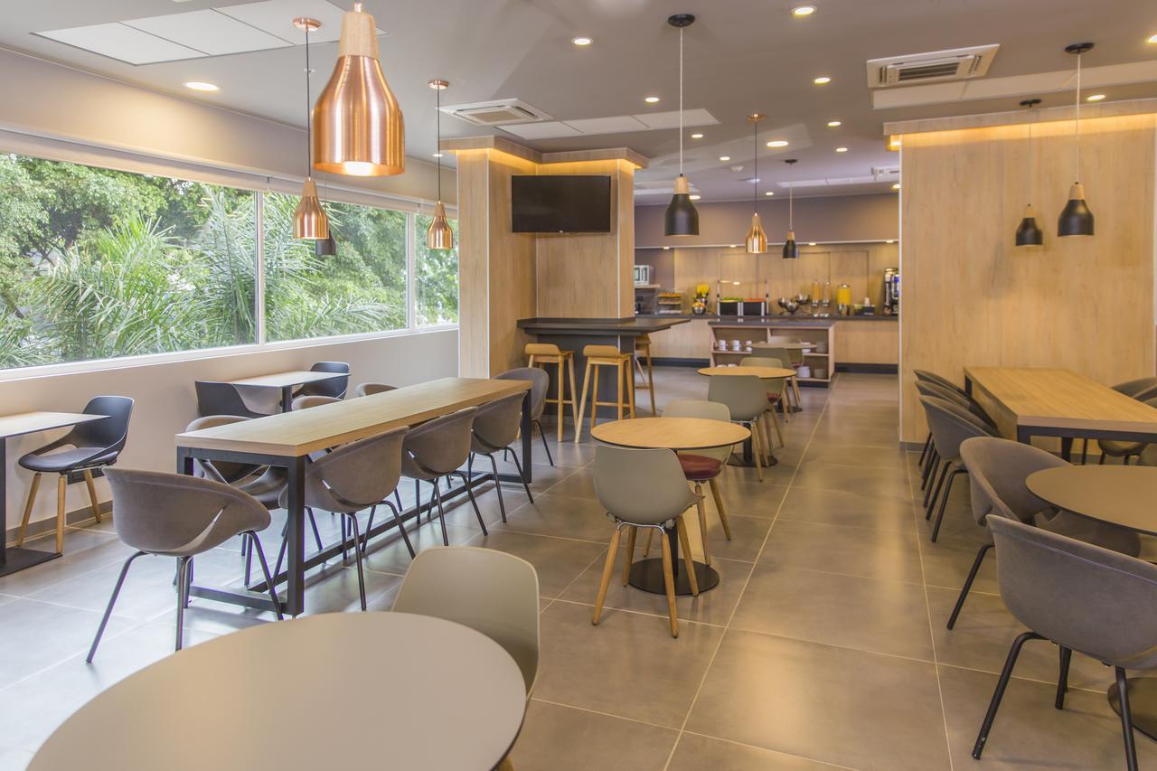 City Express Plus By Marriott Medellin Colombia Phòng bức ảnh